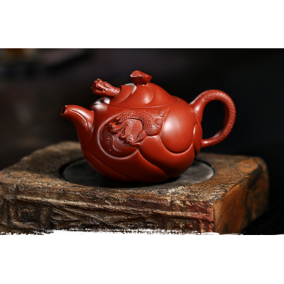 Yixing handmade raw ore Zhuni Dahongpao fish and dragon purple clay teapot